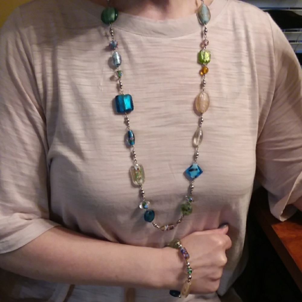 Colorful Glass Bead Set - Picture 2 of 2